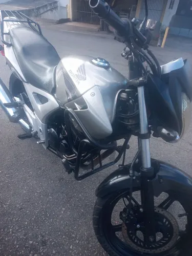 CBX 250 Twister 