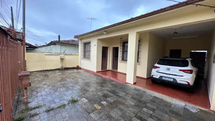 ALUGA-SE CASA NO BAIRRO RENASCENÇA BH -