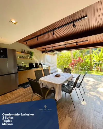 Casa Triplex Totalmente Reformada em Condomínio com Marina Angra dos Reis - RJ