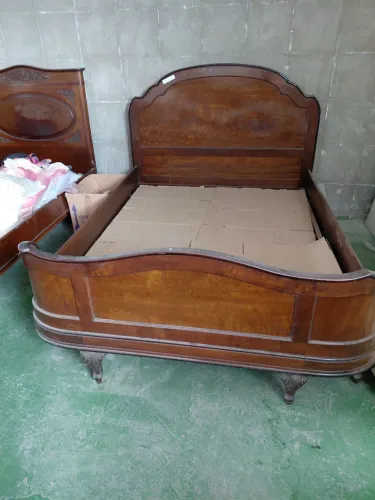 Cama estilo Luiz XV, cama casal 1380,00 e 900,00 solteira, ou kit por 2100,00