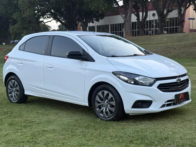 Chevrolet Onix JOY Hatch 1.0 8V Flex Mec. 4P 2020