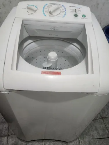 Máquina de lavar roupa Electrolux 9kilos