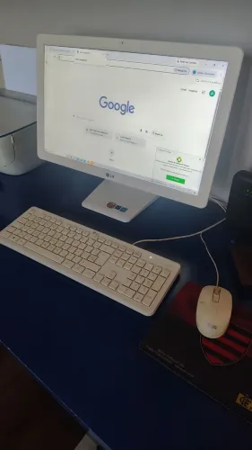 PC Celeron ALL IN ONE