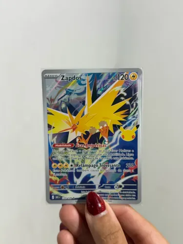 Carta Pokémon Zapdos