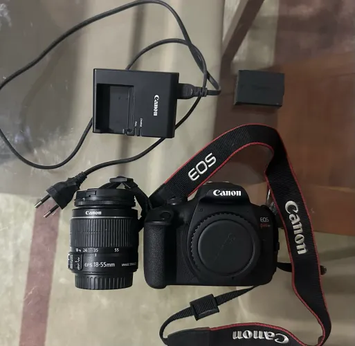 Câmera Canon DSLR T7 (EOS Rebel) lente EF-S 18-55mm