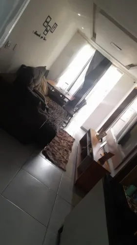 Vendo móveis e geladeira