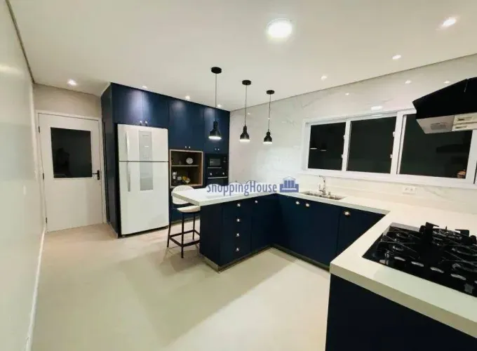 Sobrado com 3 dormitórios à venda, 211 m² por R$ 2.098.000,00 - Vila Romana - São Paulo/SP