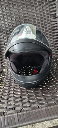 Capacete