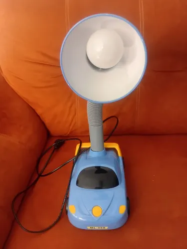 Luminária de Mesa Azul ML-350 - Moderna e Funcional ?