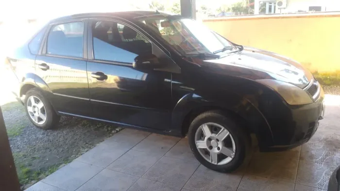 Ford Fiesta Sedan 1.0 8V Flex 4P 2008