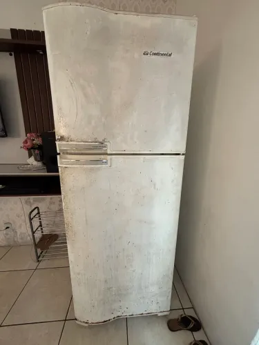 Vendo geladeira
