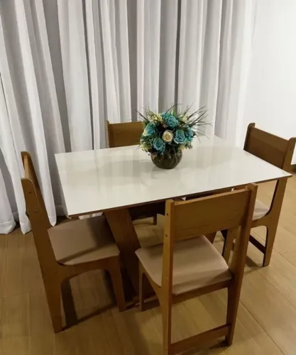 MESA NOVA NA CAIXA