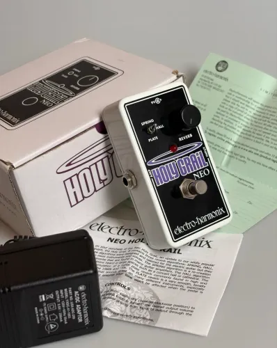 Pedal Electro Harmonix Holy grail neo reverb