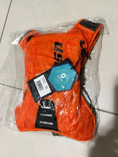 MOCHILA DE HIDRATAÇÃO USWE