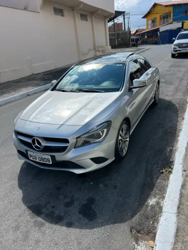 Mercedes-Benz CLA-200 Vision 1.6 TB 16V Flex Aut. 2014