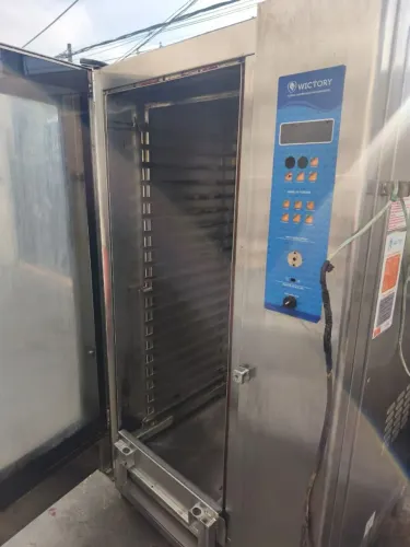 Vendo Forno combinado de 20 Gn
