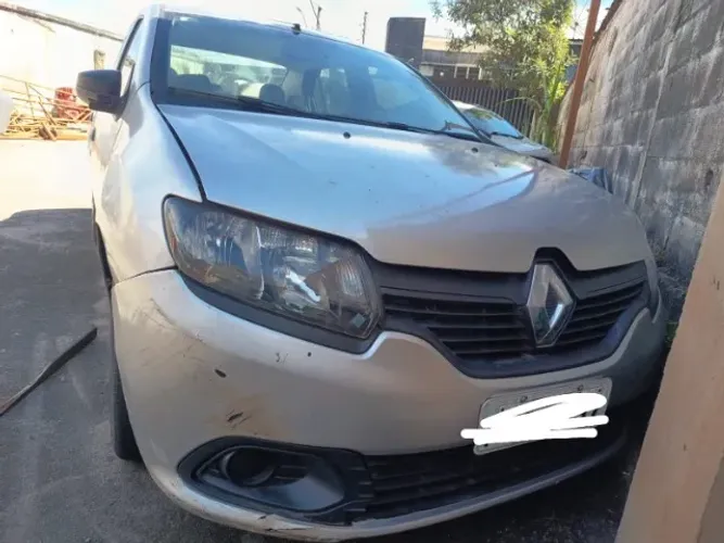 Renault Logan Authentique Hi-flex 1.0 16V 4P 2014