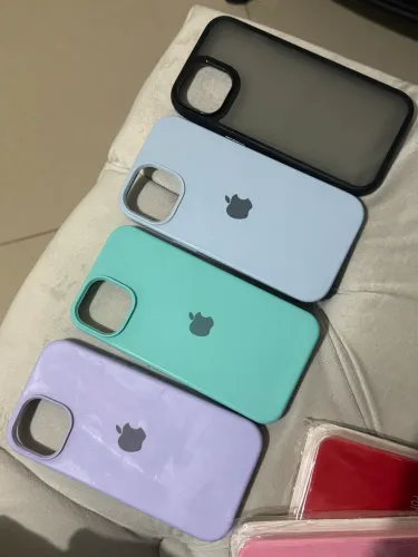 Capinha iPhone 15 normal 