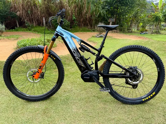 Bicicleta Oggi Razzo Pro 2026/2027 200km com Upgrades