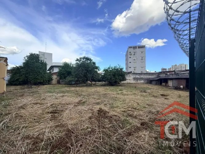 Terreno à venda no Setor Aeroporto, Goiânia