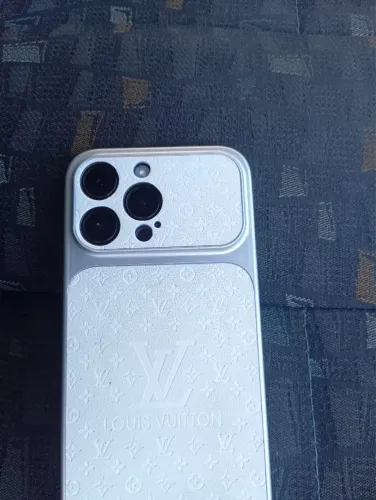 Vendo iPhone 14 Pro Max 256GB pra vender hj 2900