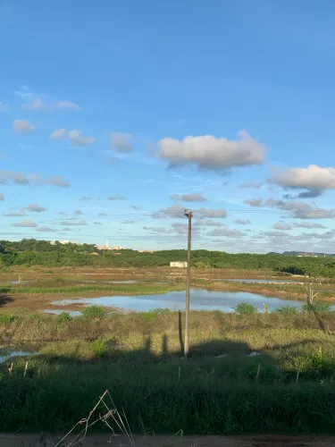 Terreno pra vender atrás do posto de socorro 