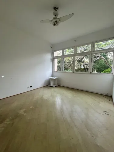 Condomínio Parque Marapendi - Excelente Quarto e Sala