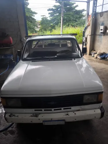 Chevrolet A-10 de Luxe 2.5/4.1 1986