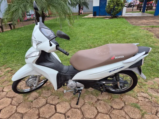 Biz 2020/Quilometragem baixa para o ano