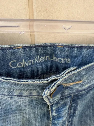 Bermuda Jeans - Calvin klein tamanho 48