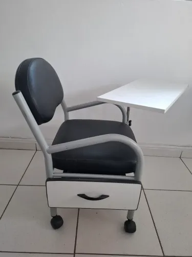 Cadeira para manicure