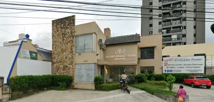 Ponto comercial/Loja/Box para aluguel com 60 metros quadrados em Enseada - Guarujá - São P
