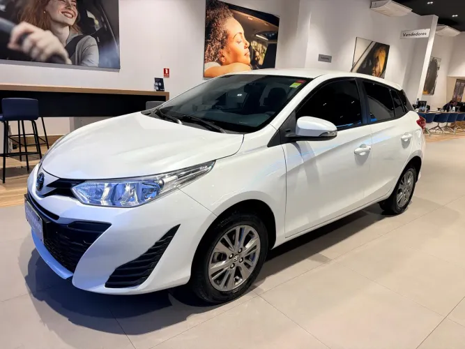 Toyota Yaris XL Plus Con. 1.5 Flex 16V 5P AUT 2021