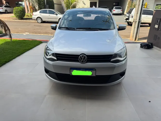 Volkswagen Fox 1.6 MI Total Flex 8V 5P 2013