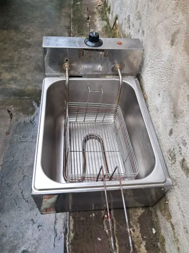 Fritadeira elétrica 5 litros