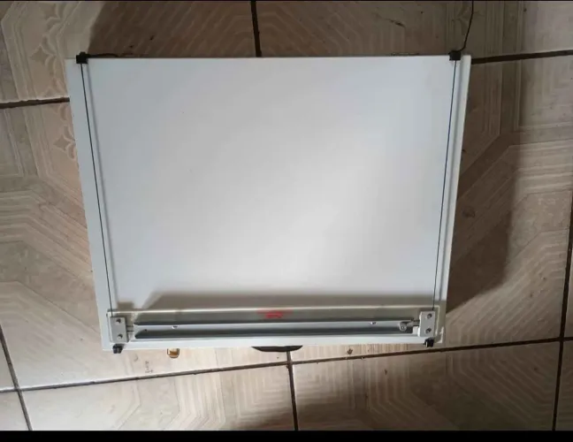 Prancheta Para Desenho A3 Trident Com Maleta Ref 5000 Usada