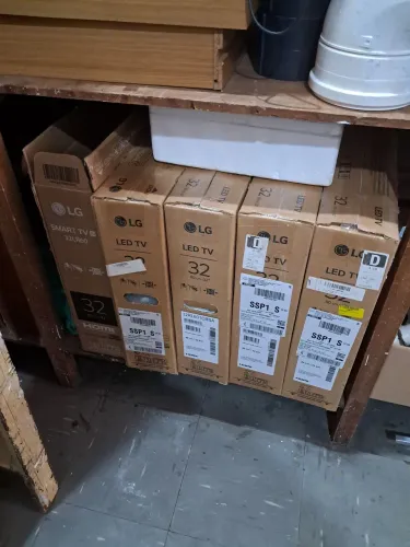 Caixa de papelão 32, 43,  55     polegadas para TV com bases de isopor