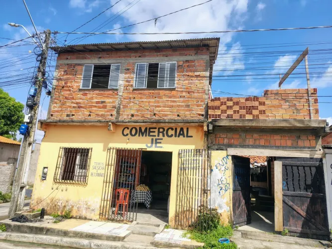 Vendo casa na vila Luizão