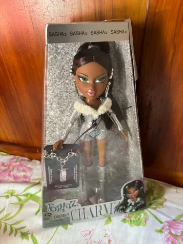 Bratz Sasha Charmz Lacrada