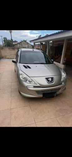 Peugeot 207 XR 1.4 Flex 8V 5P 2013