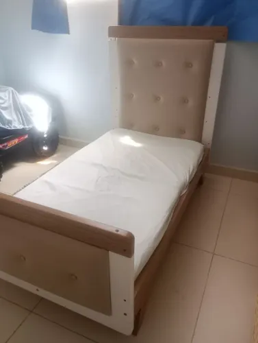 Berço americano e mini cama 