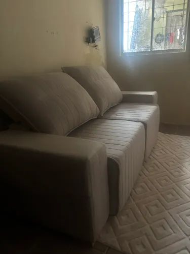 Sofá retrátil 