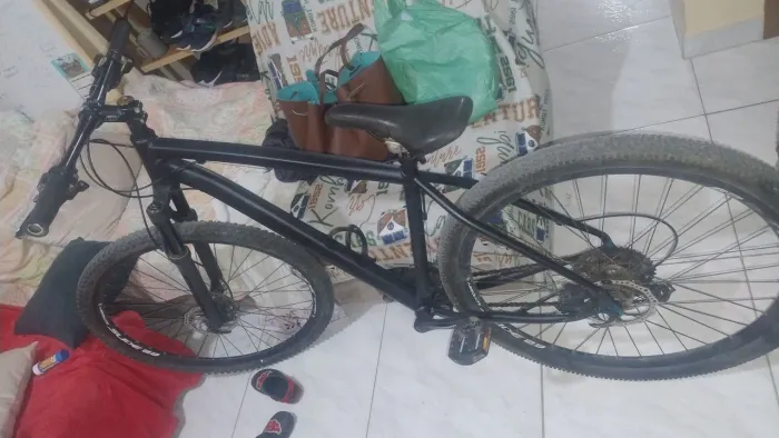 BIKE ZERADA APENAS COM PROBLEMAS NA PASTILHA, E ETC