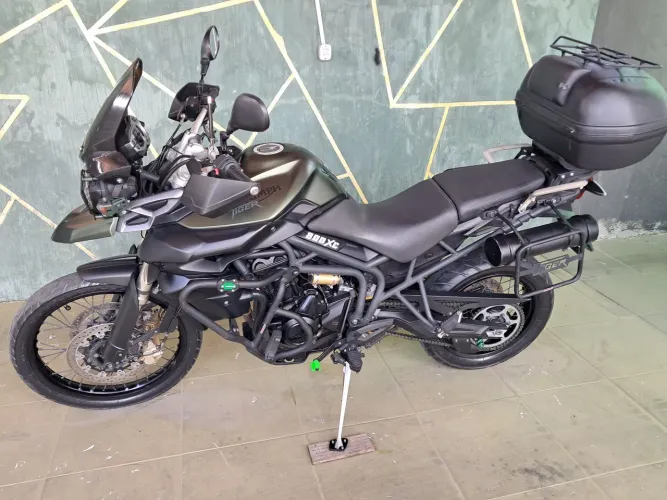 Triumph tiger 800 XC