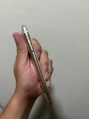 iphone 6s - 64 GB 