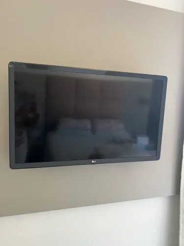 Smart TV LG 32? 32LQ620BPSB ThinQ AI - Ótimo Estado