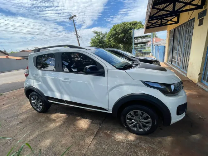 Fiat Mobi Trekking 1.0 Flex 5P 2021