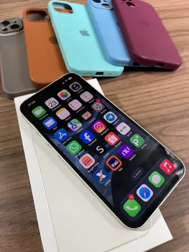iPhone 13