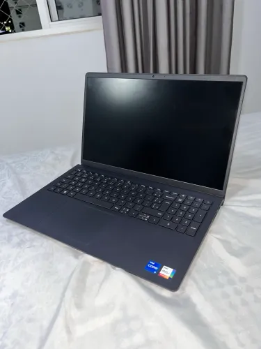 Notebook DELL INSPIRON, 15DDR, 512GB, Graphics cm + Mouse s/fio carregavel