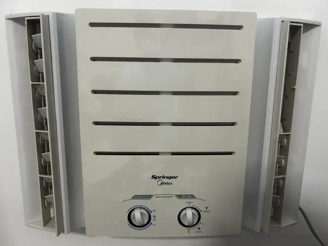 Ar-condicionado Springer Midea 7.500 BTU